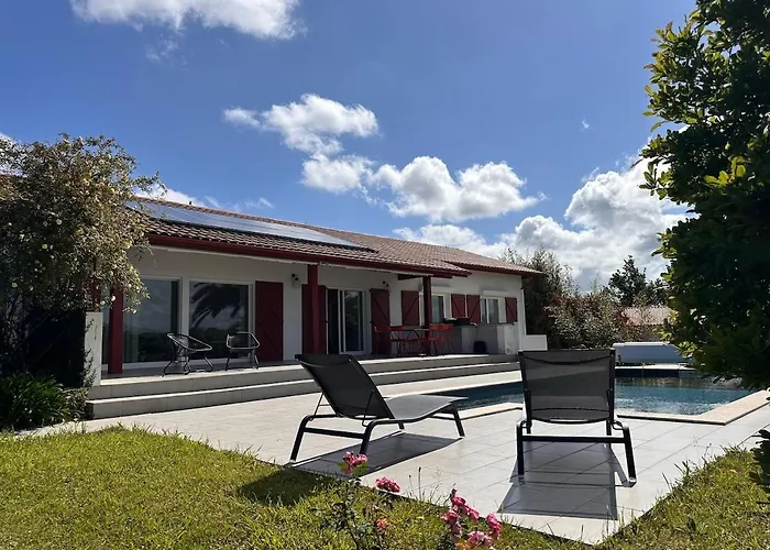 Basque Country With Pool View *